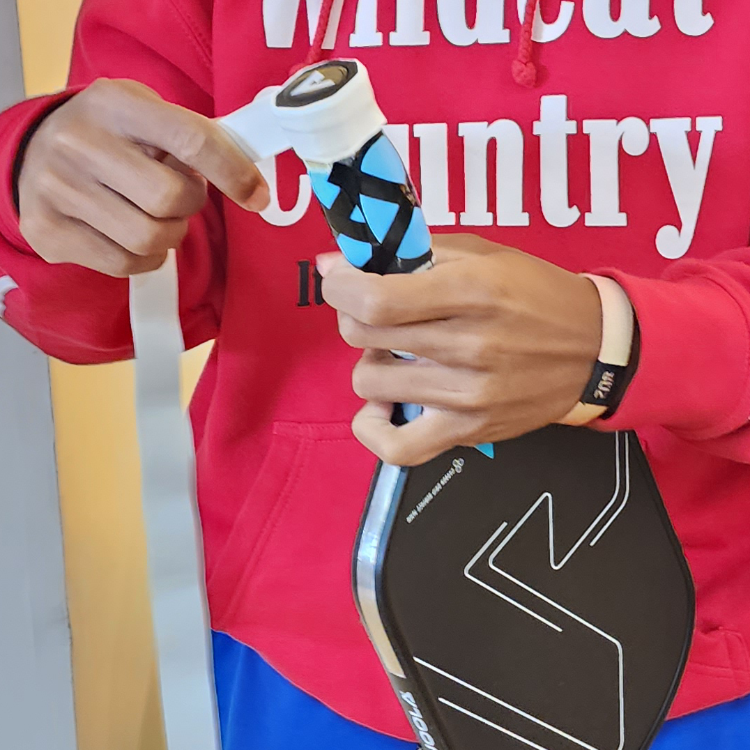 アイドル IMAGEPICKET GRIP Custom Pickleball Grip Insert Kit – Starter | iQGrip – IQGrip